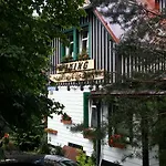 Homestay Wiking *