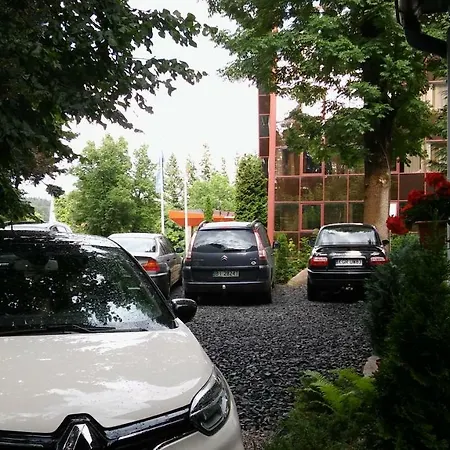 منزل للإقامة Wiking شكلارسكا بوريبا